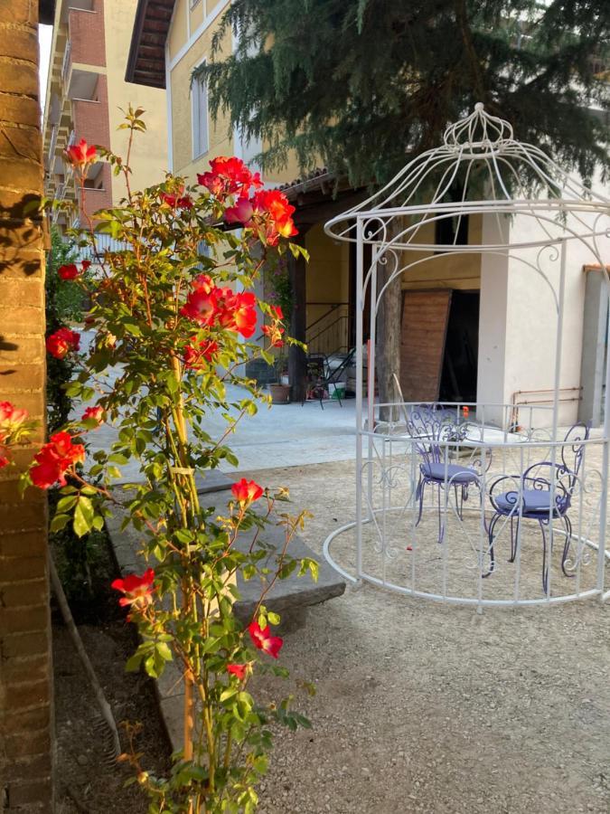 Villa Delle Rose Bra Extérieur photo